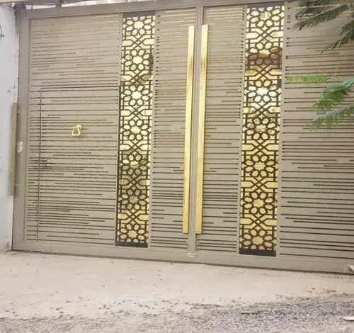 أعمال حدادة 9 - أبواب بزجاج ملون