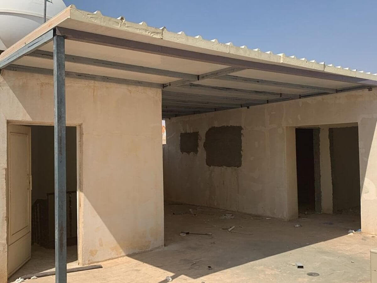 سرعة البناء - ورشة حدادة بالرياض