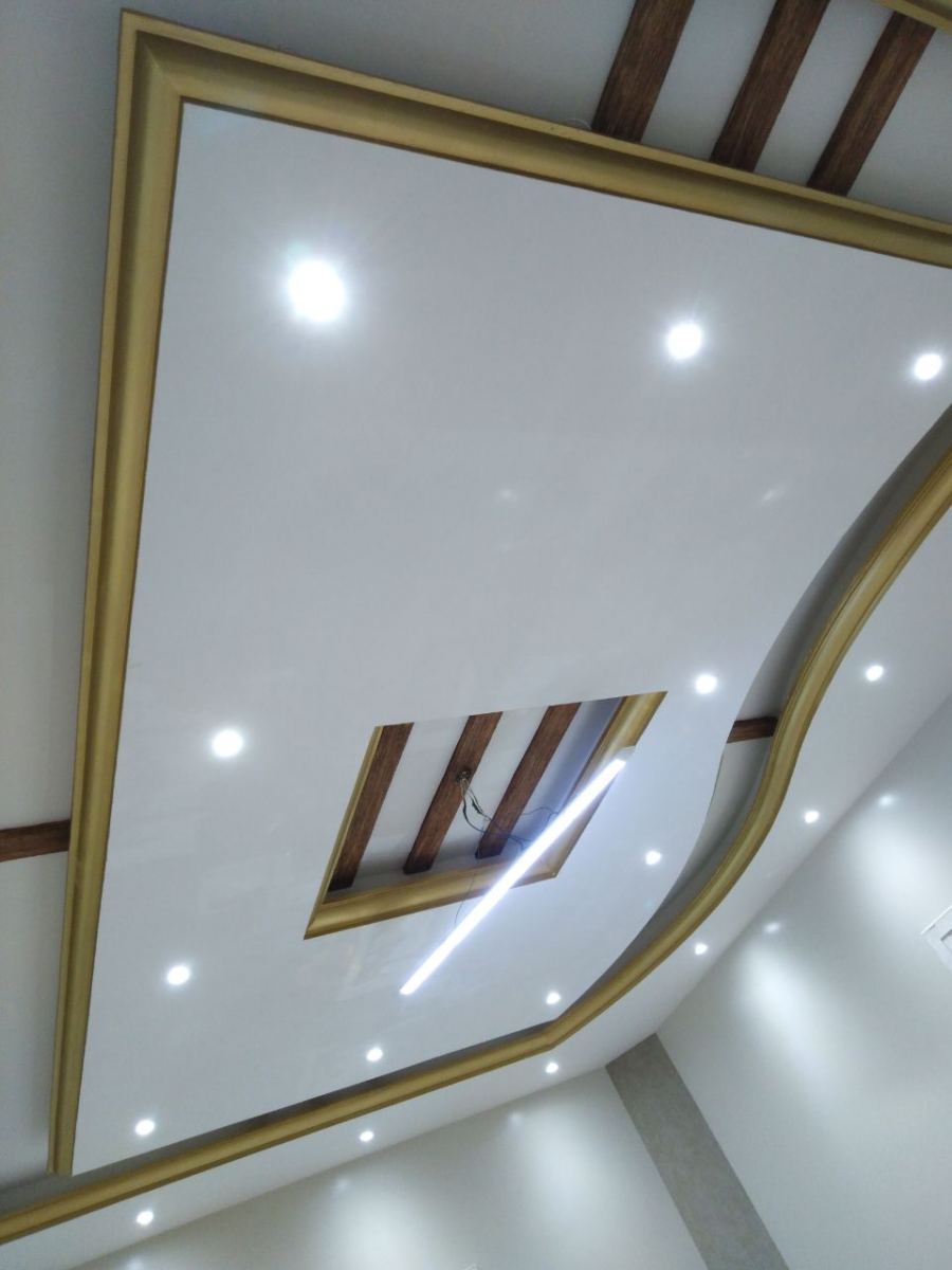 ديكورات أسقف كلاسيكية - تفصيل شبابيك حديد