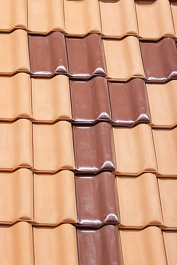 خبرة واسعة في تركيب القرميد بالرياض - مقاول حدادة معتمد