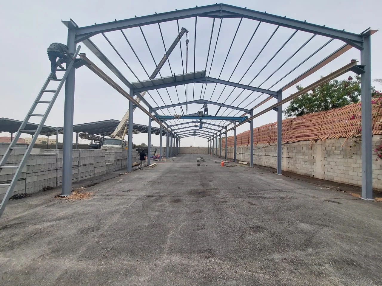 هناجر ومستودعات حديدية الرياض - حداد هنجار محترف