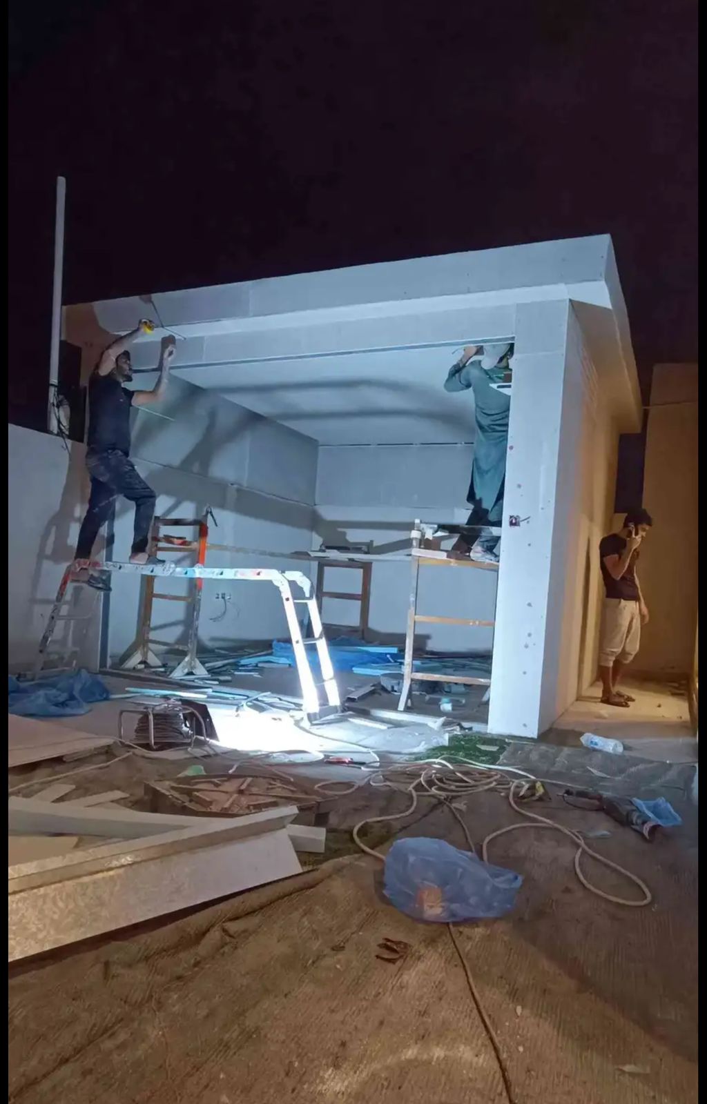 تشطيب ملحقات - أبواب قصور فاخرة