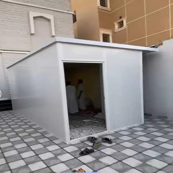 عيادات طبية متنقلة ساندوتش بانل بالرياض - حداد هنجار محترف