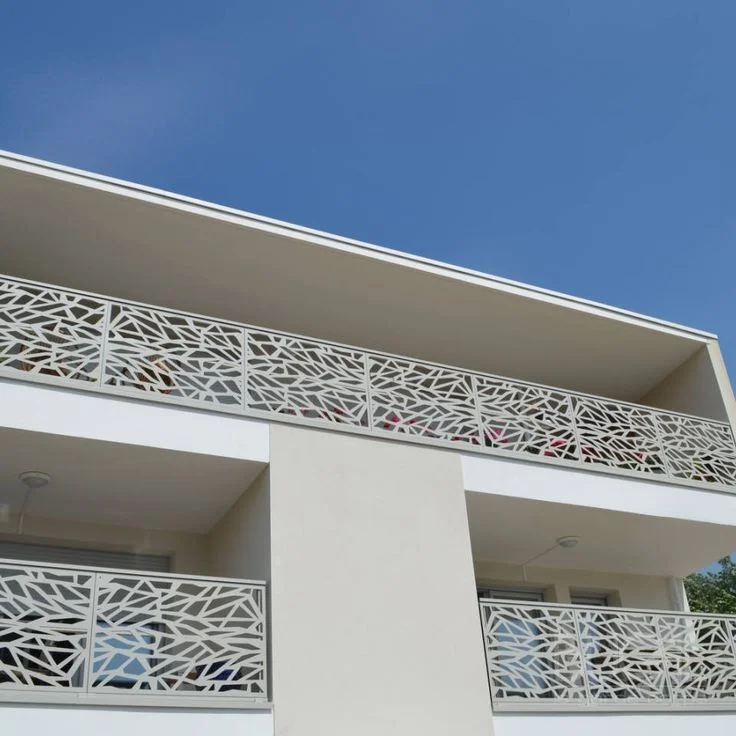 سواتر ليزر شركة القاسم - تفصيل شبابيك ليزر