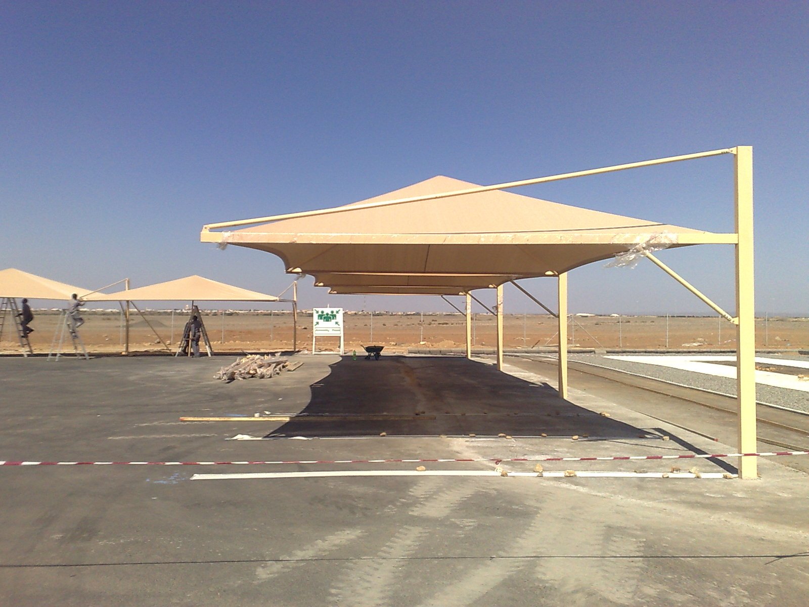 تركيب مظلات خارجية - ورشة حدادة بالرياض